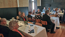 Lähes 60 osanottajaa saapui juhlistamaanLopen Eläkkeensaajat ry:n 50-vuotista taivalta.